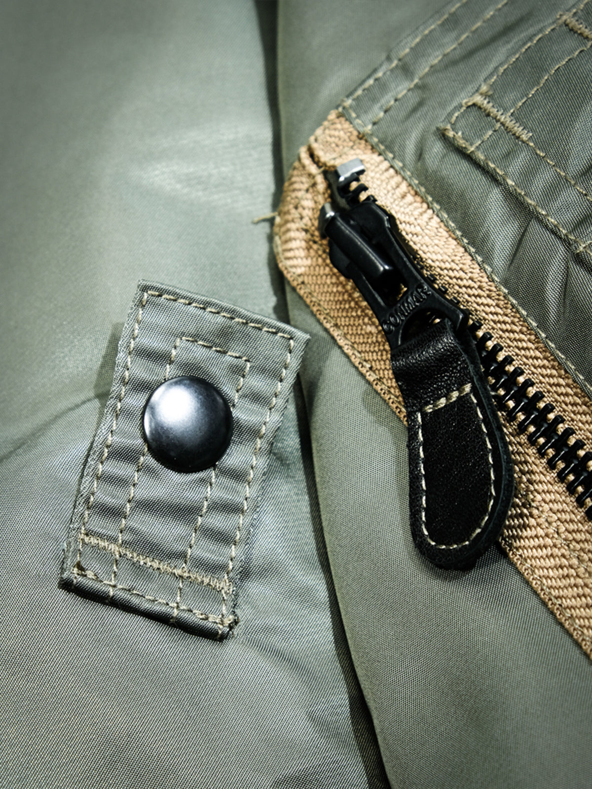 MA-1-flight-jacket-arm-pocket