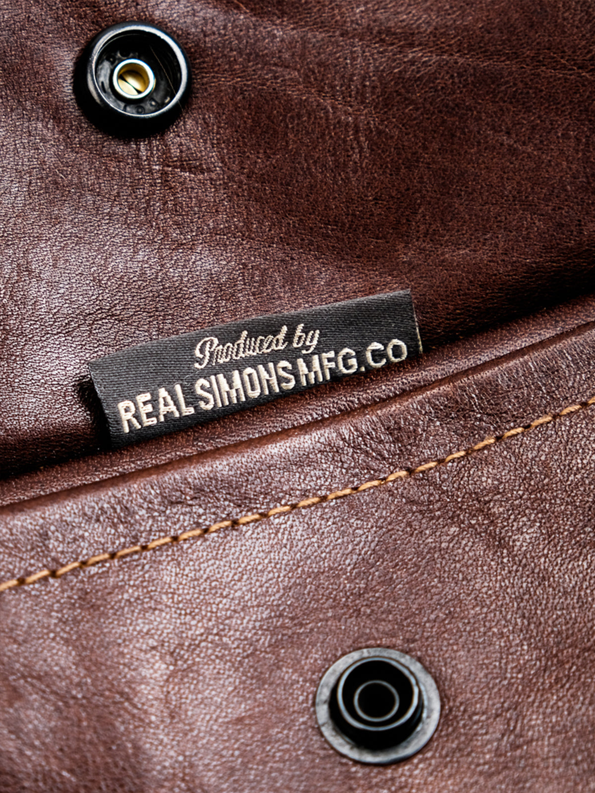 A2-bomber-jacket-horsehide-pocket-details