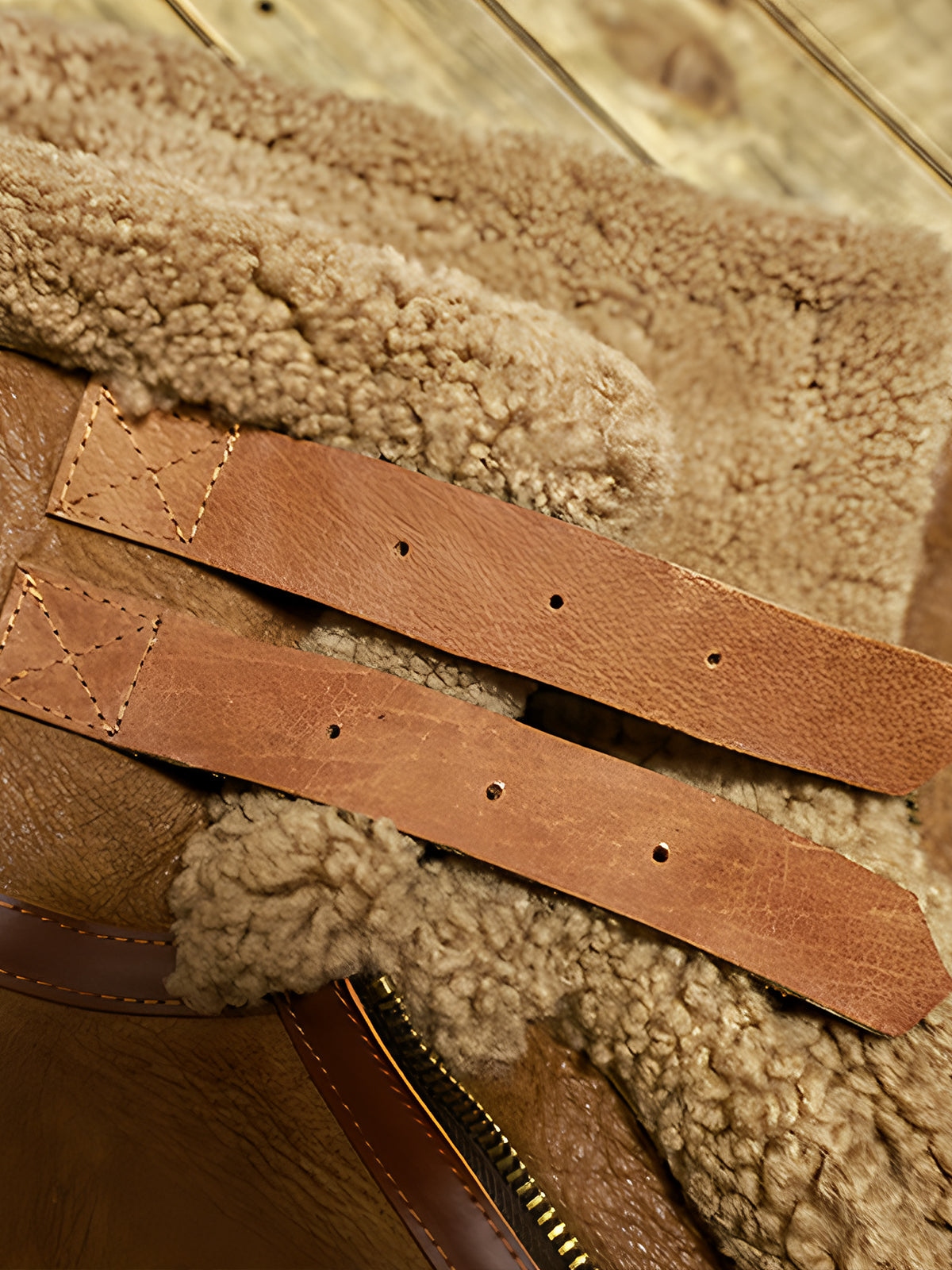 B-3-Sheepskin-Jacket-Light-Brown-Collar-Belt-Display