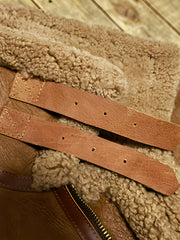 B-3-Sheepskin-Jacket-Light-Brown-Collar-Belt-Display