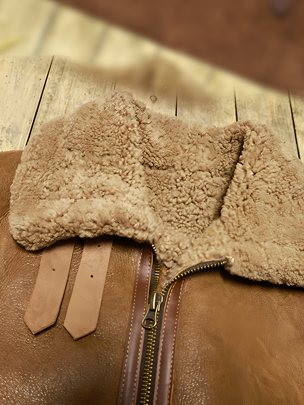 B-3-Sheepskin-Jacket-Light-Brown-Collar-Display