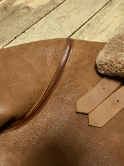 B-3-Sheepskin-Jacket-Light-Brown-shoulder-detail-display