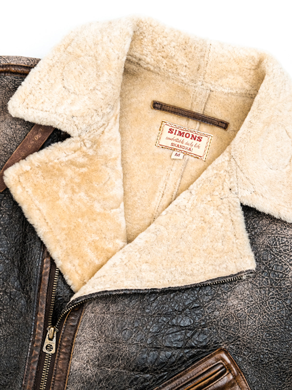 D3-sheepskin-bomber-jacket-collar-2