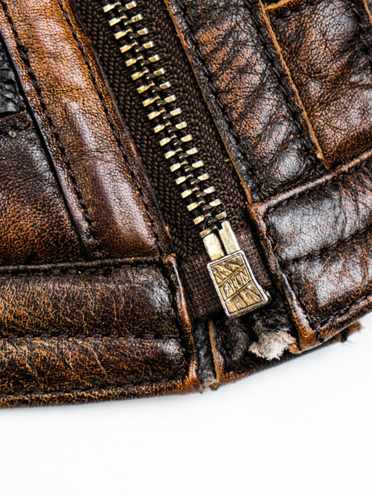 D3-sheepskin-bomber-jacket-zipper-3