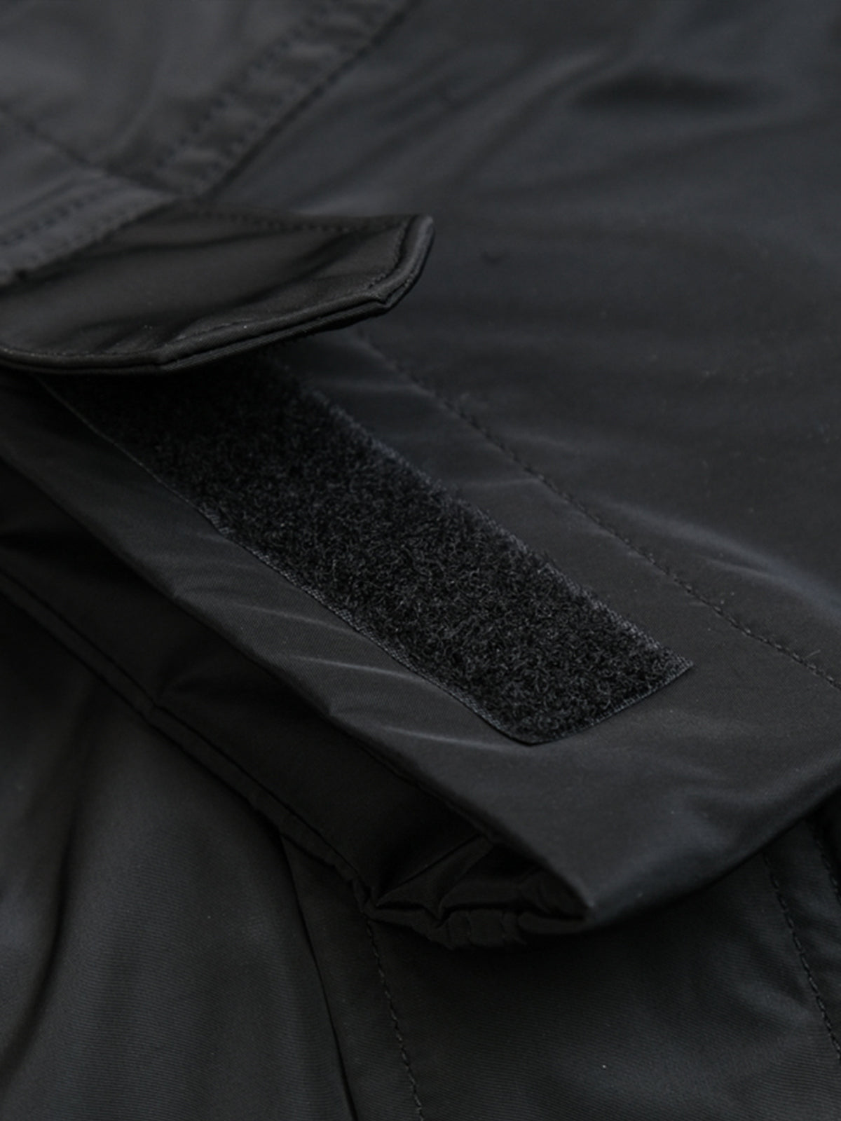 M-65-Field-Jacket-Black-Cuff-Detail2