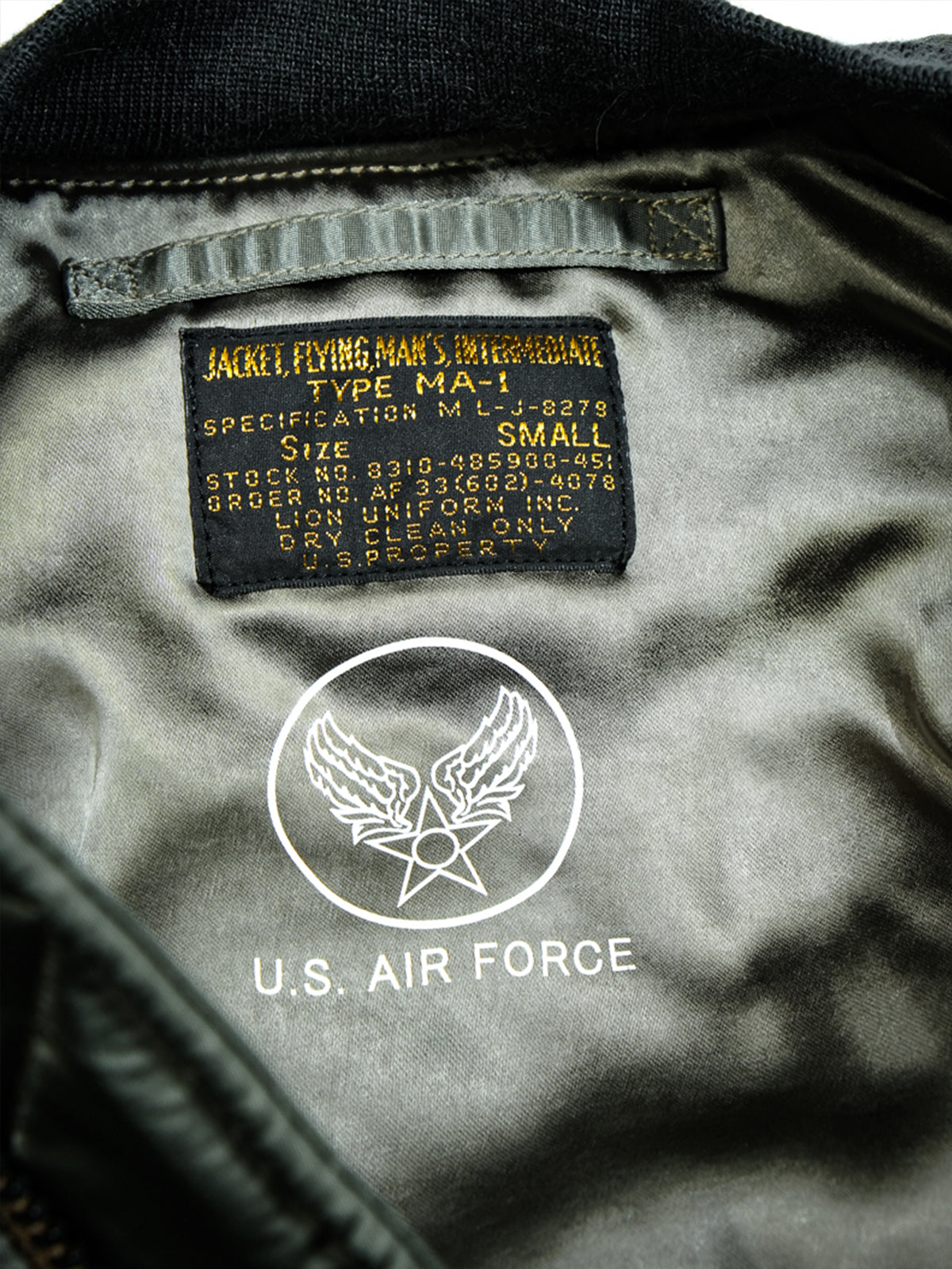 MA-1-flight-jacket-lining