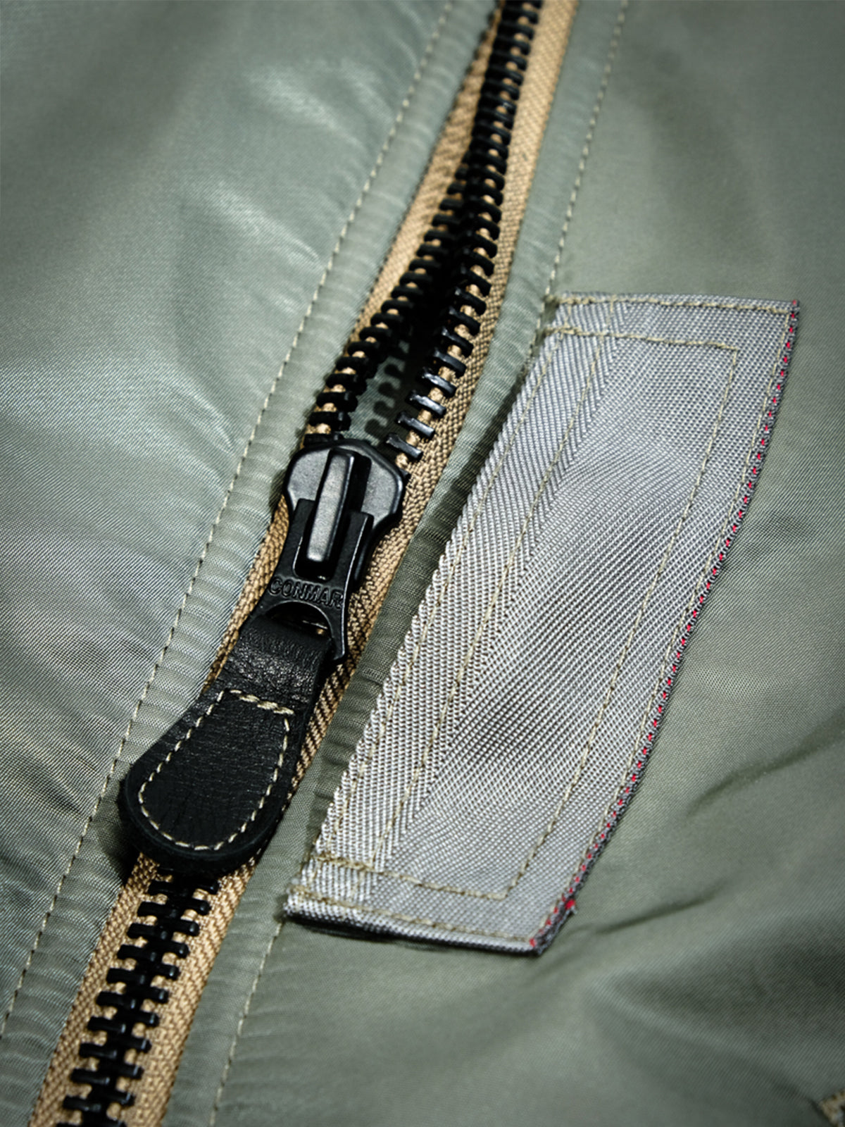 MA-1-flight-jacket-zipper