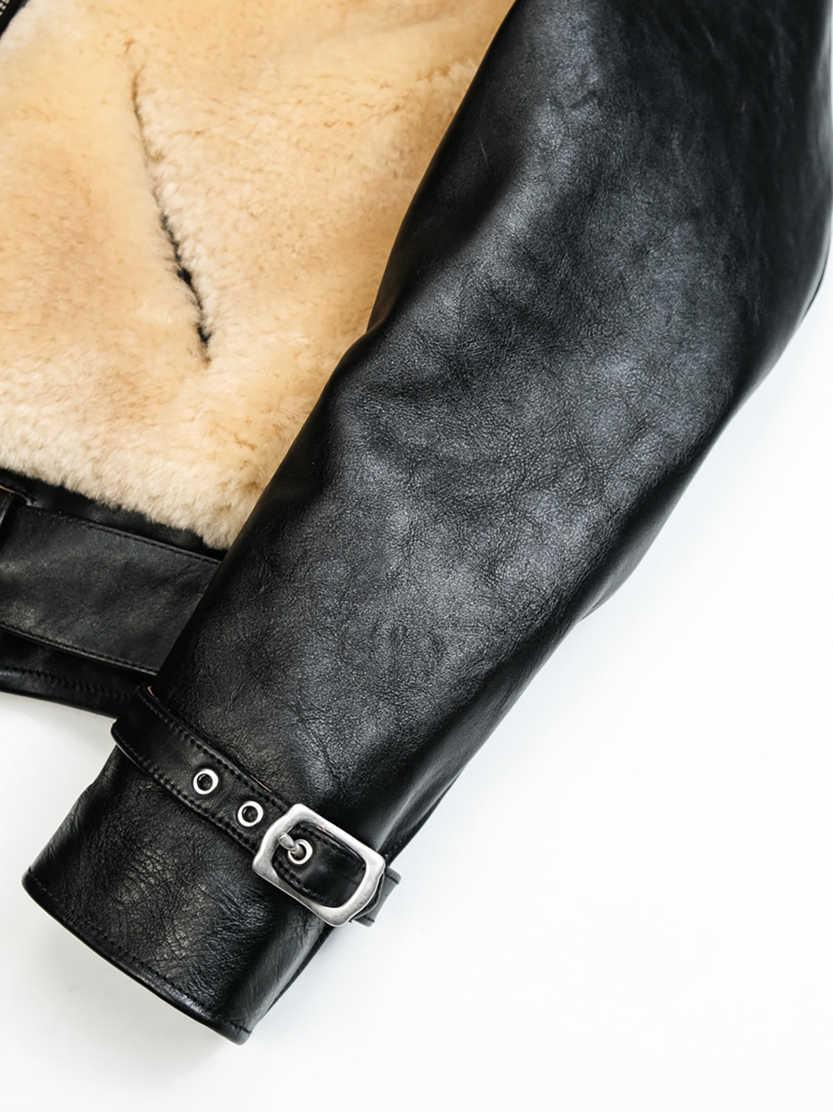 Shearling-Grizzly-Jacket-Beige-Details-9