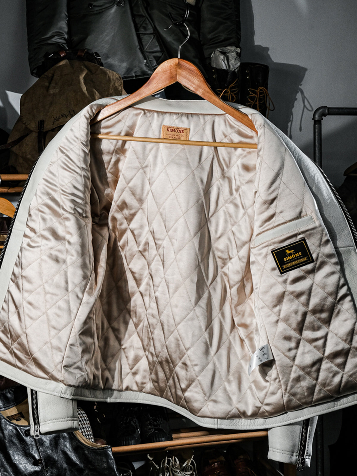 Sheepskin-White-Vintage-Venom-Motorcycle-Jacket-Lining
